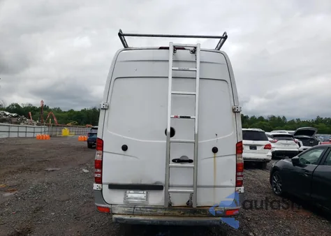 2011 Mercedes-Benz Sprinter 3500 z USA, uszkodzony, nr VIN WD3PF4CC4B5556855